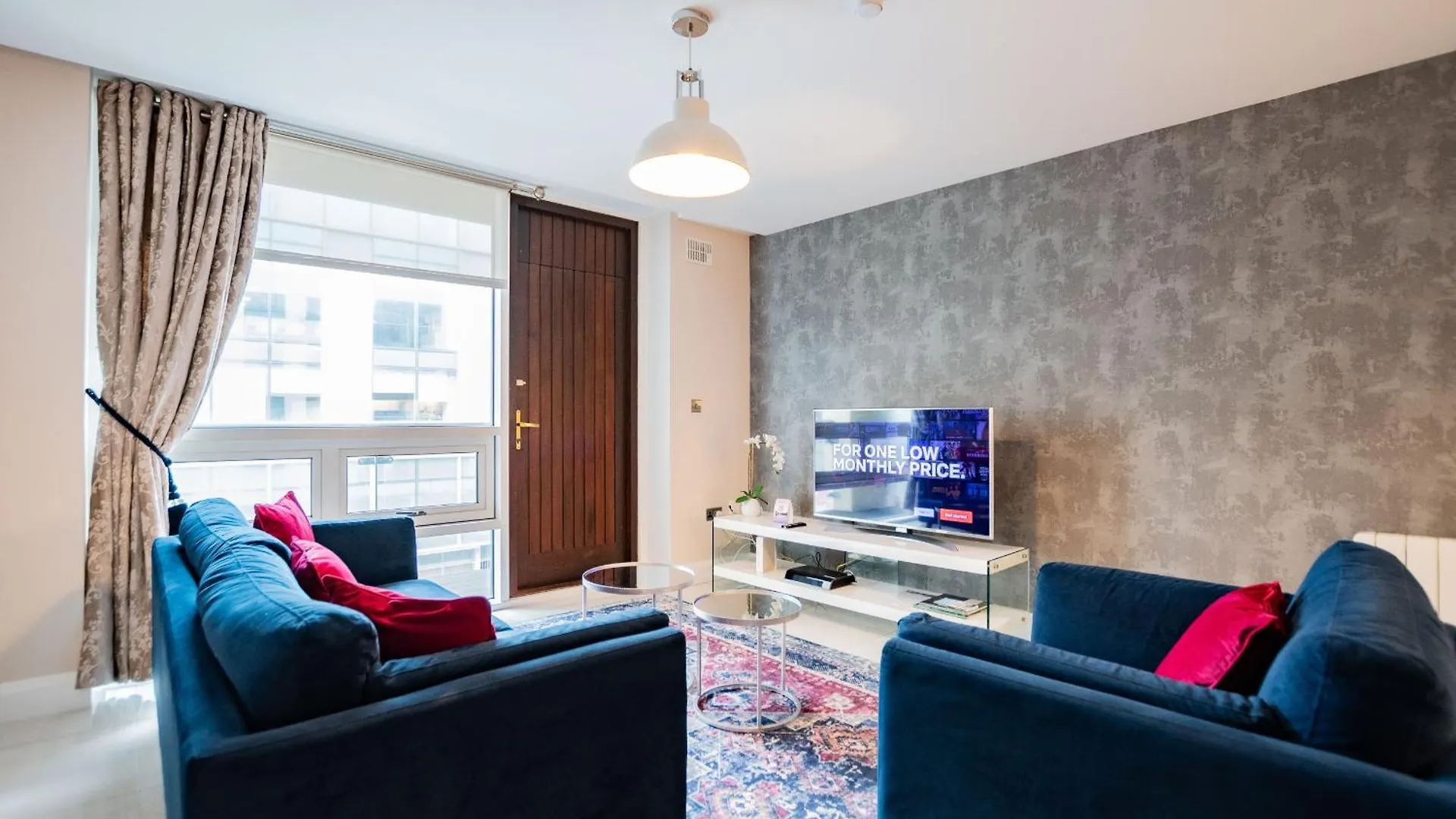 Luxury Apt With Parking Galway